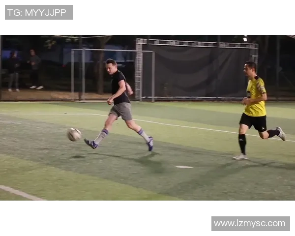 如何前往足球场观看球星比赛并拍摄精彩瞬间的实用指南